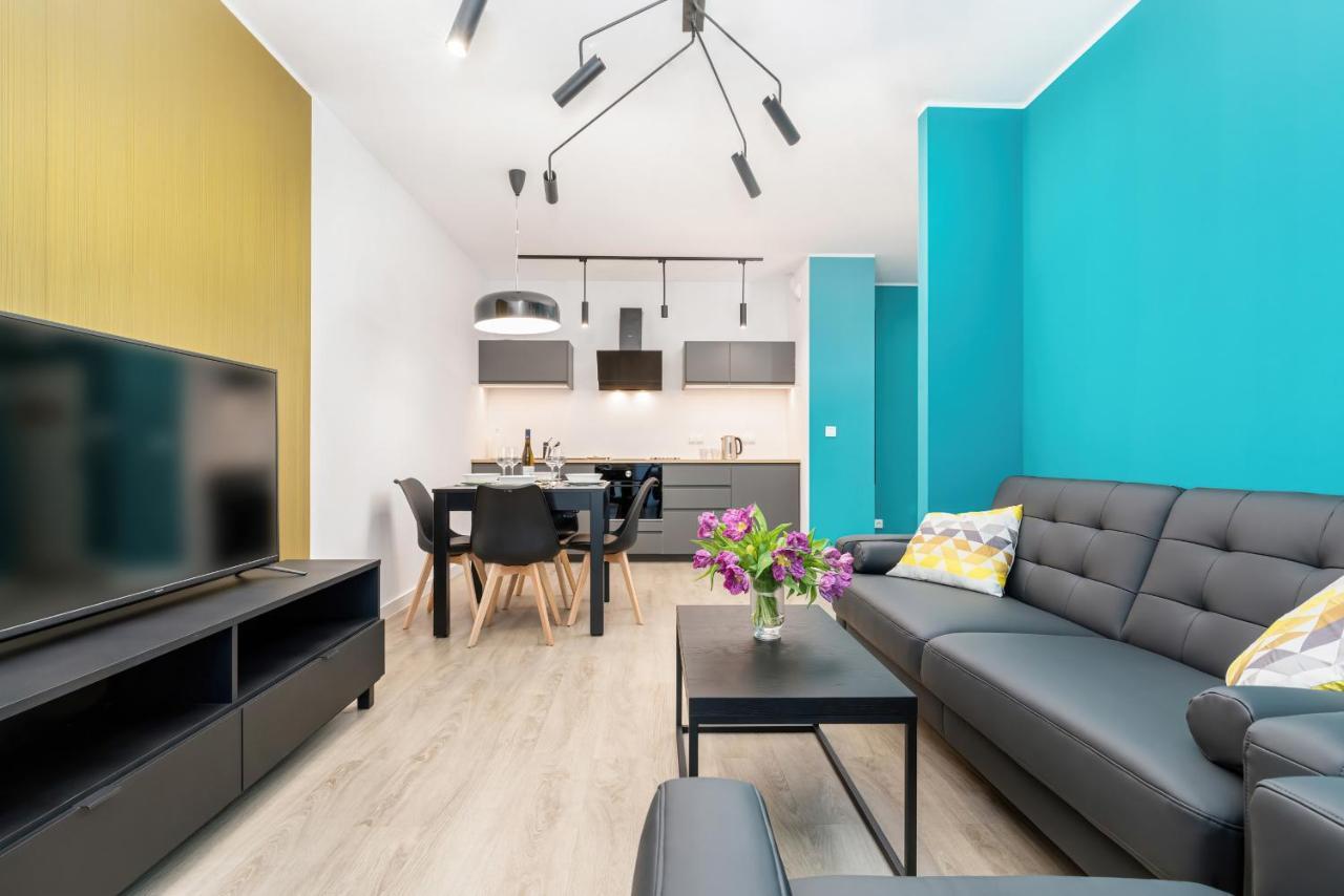 Modern City Center Apartments By Noclegi Renters 포즈난 외부 사진